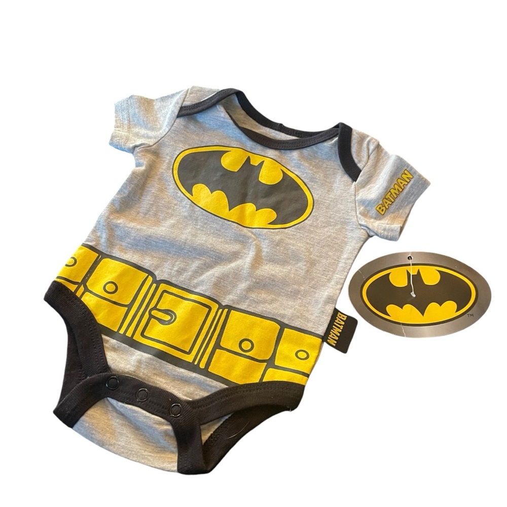 Newborn babies Batman outfit